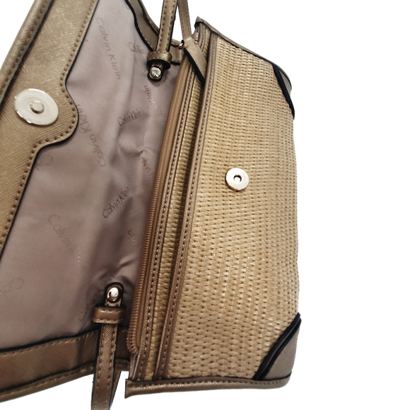 Rare Calvin Klein Gold Straw Flap Shoulder/Evening Bag - Picture 4 of 6